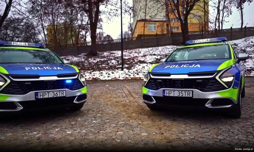 Bezpieczeństwo w Dzień Wszystkich Świętych: Zmiany w organizacji ruchu i porady dla mieszkańców Szczecina